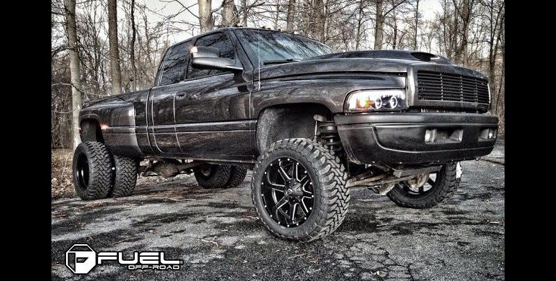 Dodge Ram 3500 Dual Rear Wheel Fuel Dually Wheels Maverick Dually Front - D538 8 Lug